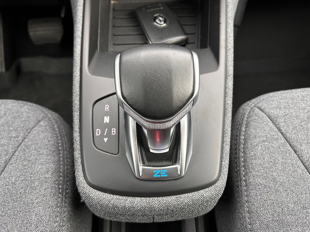 Renault Zoe R110 52 kWh 80kw ZEN - 16