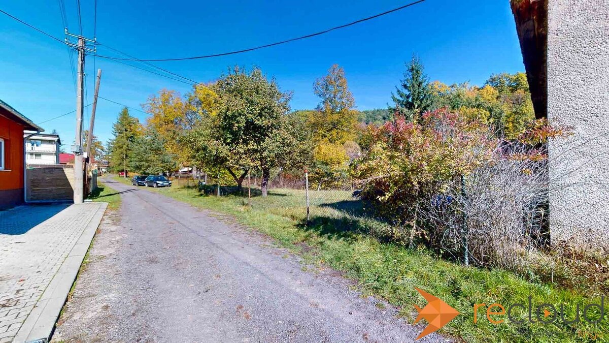 NA PREDAJ RODINNÝ DOM V KOPERNICI S INVESTIČNÝM PRILAHLÝM PO - 16