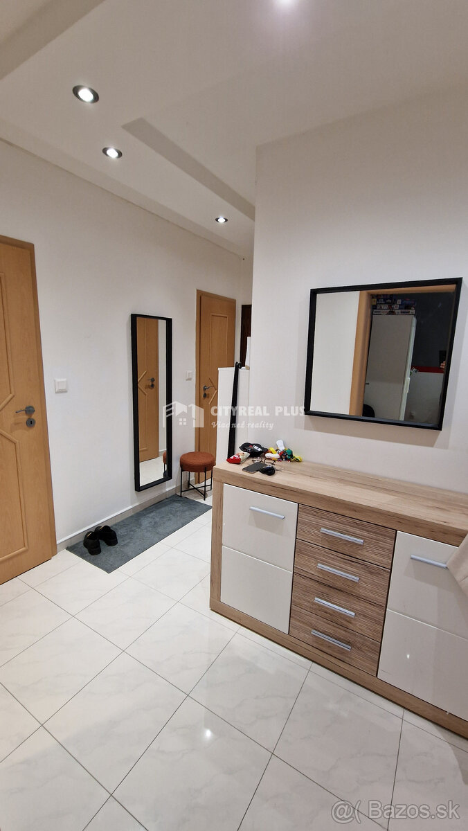 Ponúkam NA PREDAJ 3 izbový byt 82m2 Nové Zámky - 16