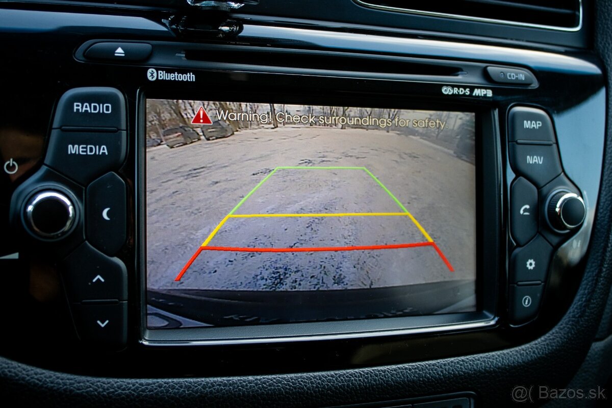 Kia Cee’d SW 1.6 GDI Platinum - 16