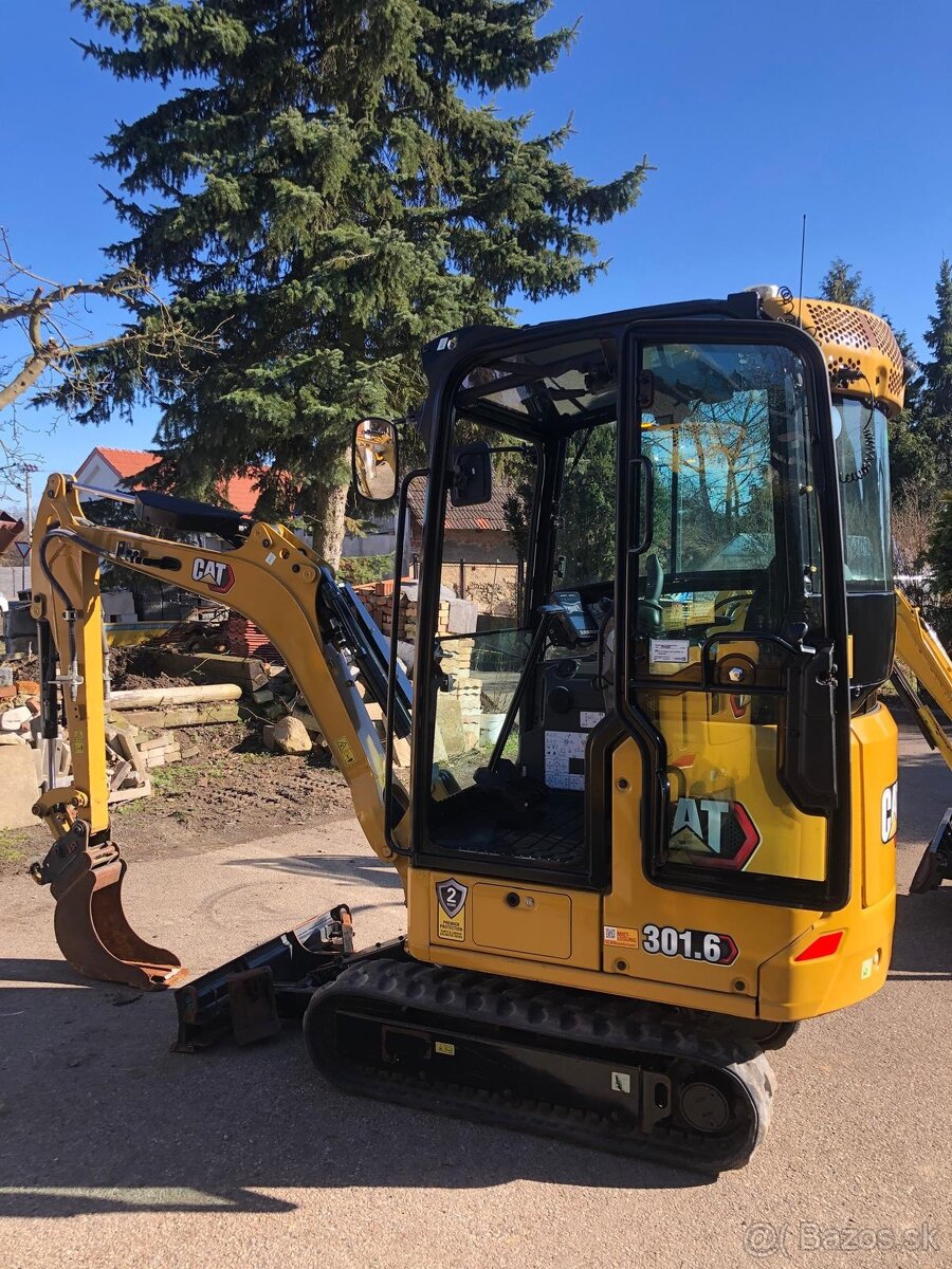 Caterpillar CAT 301.6 - 16