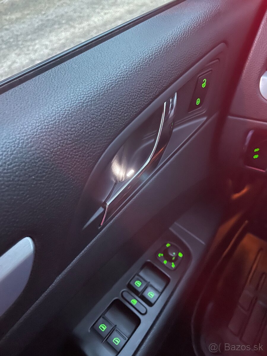 Superb 2014 2.0Tdi DSG - 16