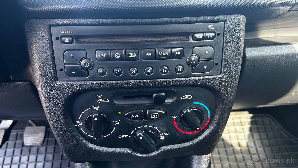 Peugeot 206 1.4i Pohoda - 16