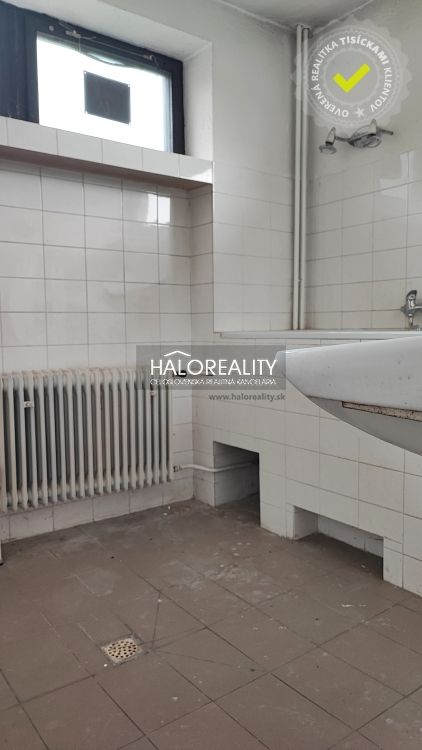 HALO reality - Predaj, rodinný dom Uhorské - EXKLUZÍVNE HALO - 16