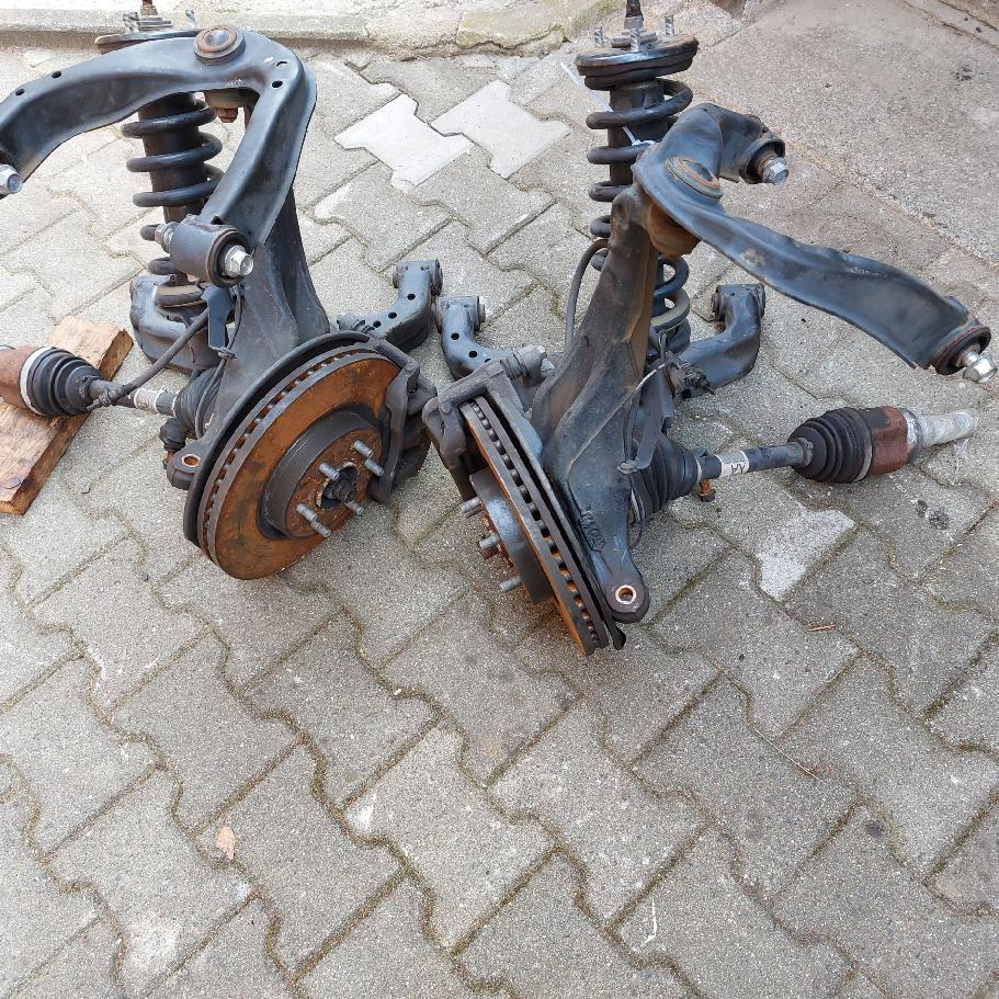 Poloosa,brzdič,těhlice Nissan Navara/Nissan Pathfinder - 16