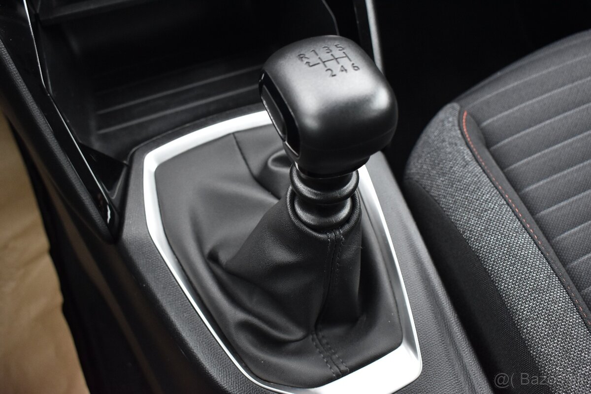 PEUGEOT 2008 1.2 PURETECH //ROK 2021 // ODPOČET DPH - 16