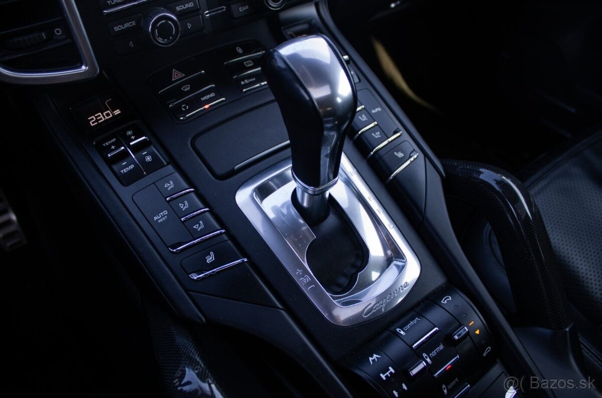 Porsche Cayenne S 4,2 V8 281 kW - 16