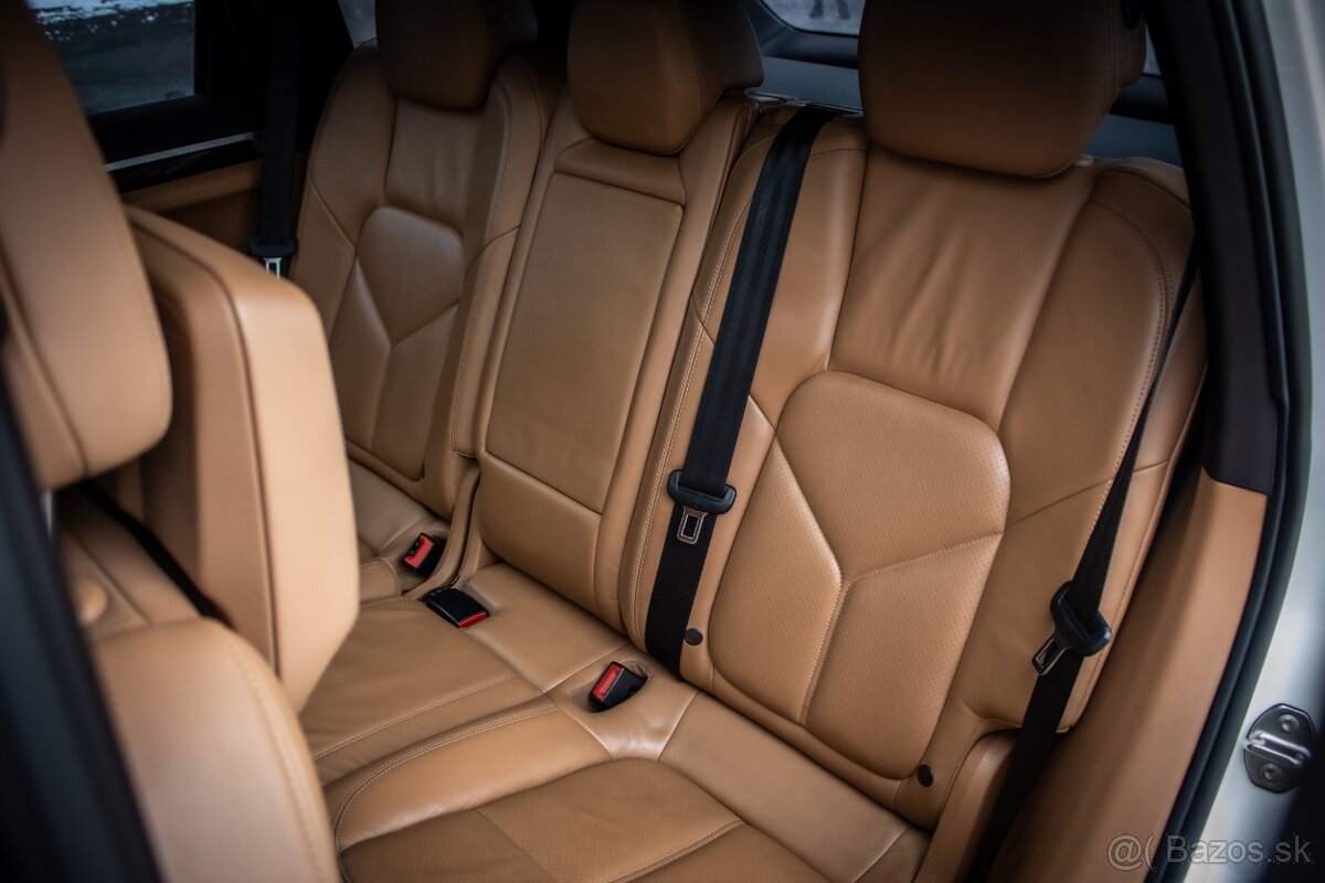 Porsche Cayenne S 4.8 Tiptronic S, 294kw, A8, 5d. - 16