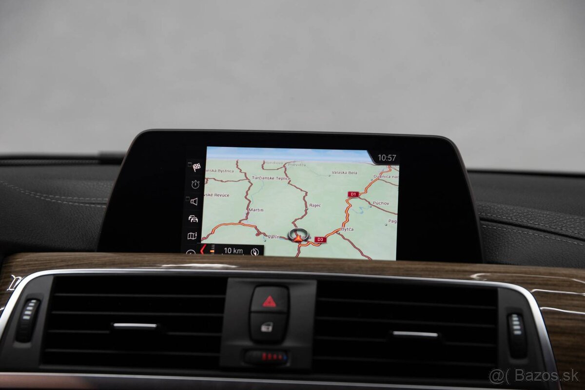 BMW Rad 3 330e 135kW A/T8 - 16