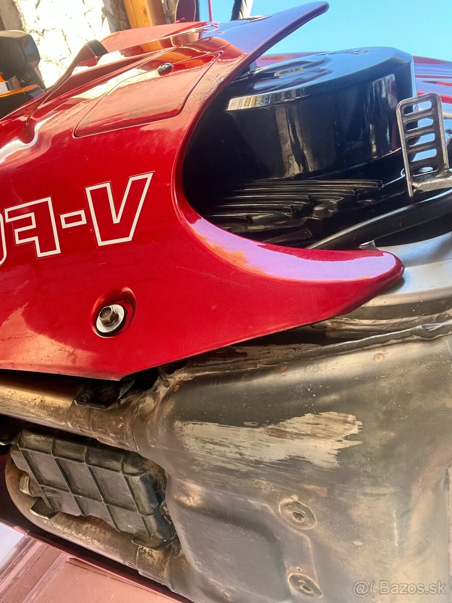 Honda vf 1000 f2 - 16