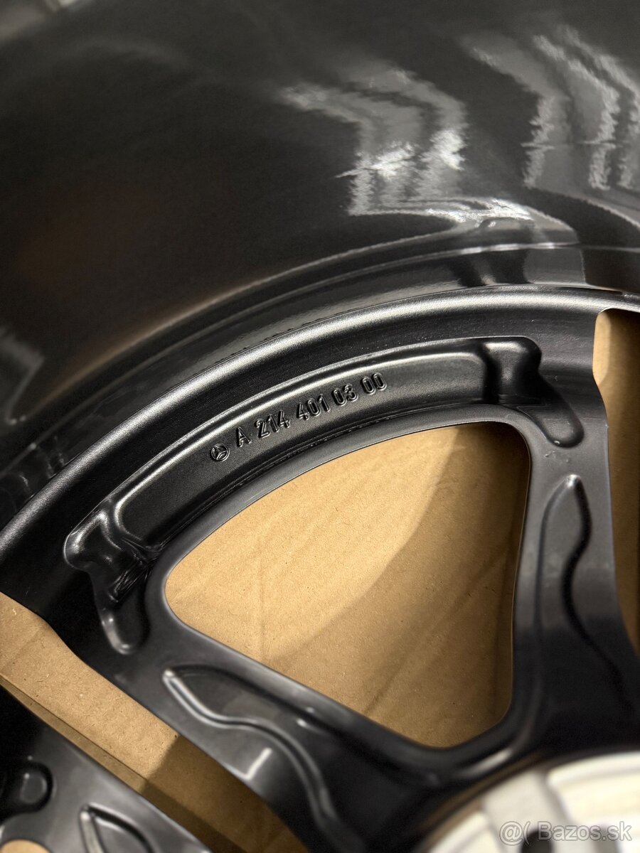 Hliníkové disky 5x112 R19 Mercedes Benz E Clas W214 S214 AMG - 16