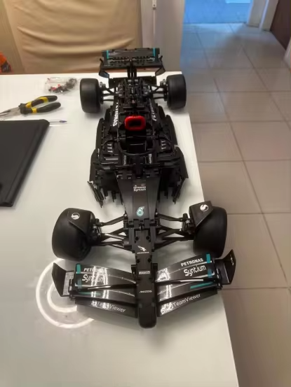 lego technic zavodne formule F1 - 16