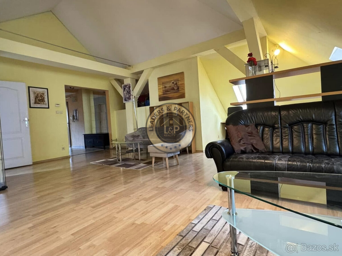 Jedinečný loft v úplnom centre - 16