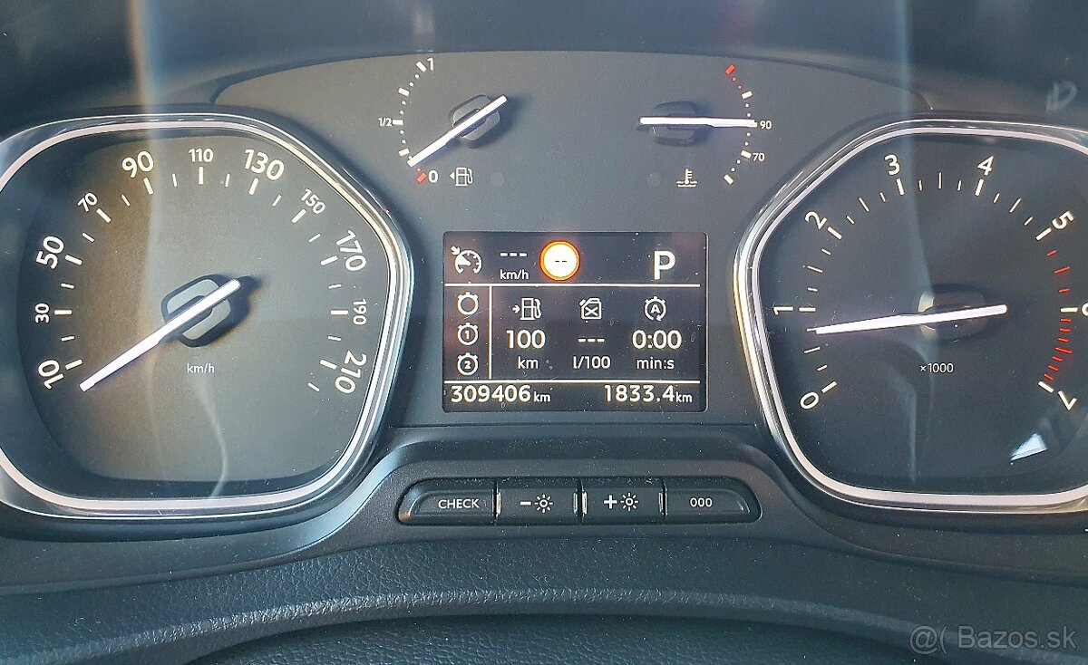 Toyota Proace Verso 2.0 D-4D 180 S S A/T L2 8 miestna - 16