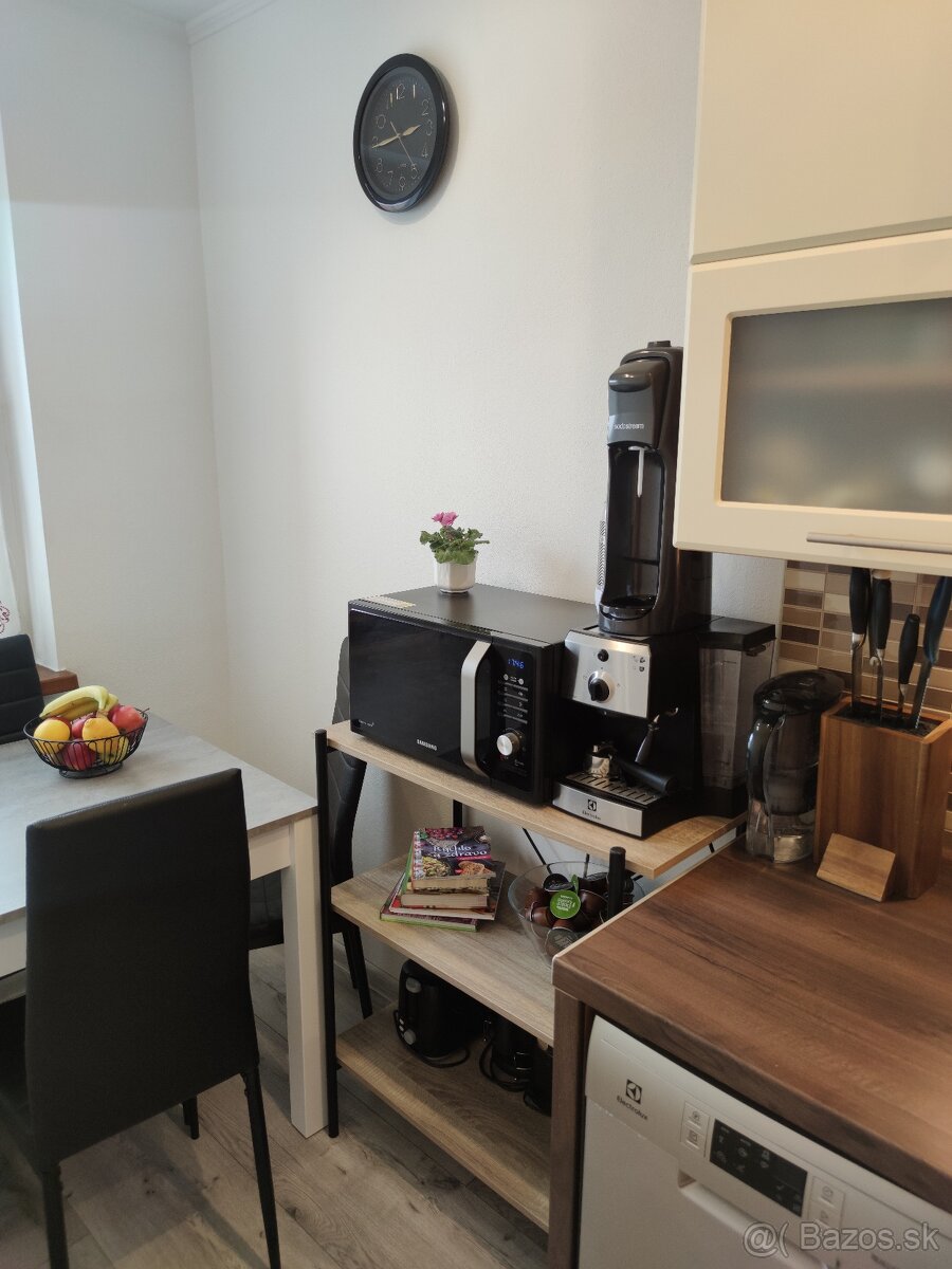 3 IZBOVÝ byt Partizánske, Horská ulica, sídlisko Šipok - 16