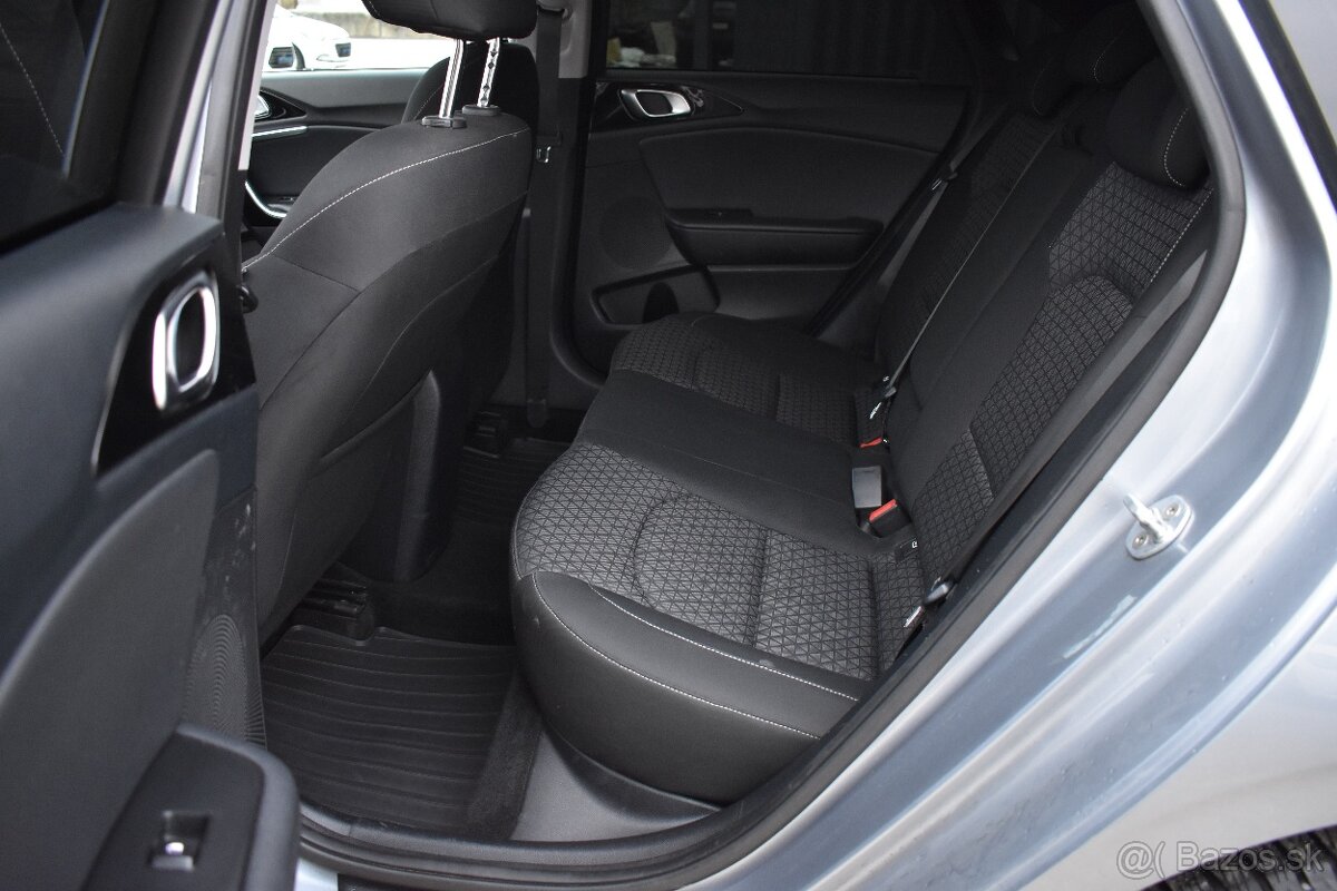 KIA Cee’d 1.6 CRDi 136k A/T 7st. - 16