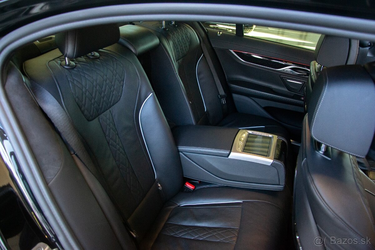 BMW Rad 7 730d mHEV xDrive A/T - 16