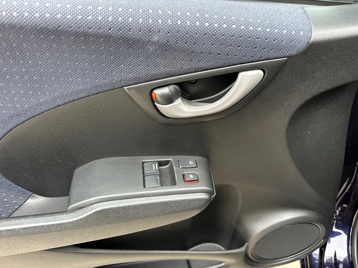 Honda Jazz 1.2i r.v 2009 Trend - 16