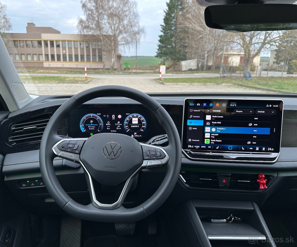 VW Tiguan Life 2.0 TDI DSG - 16