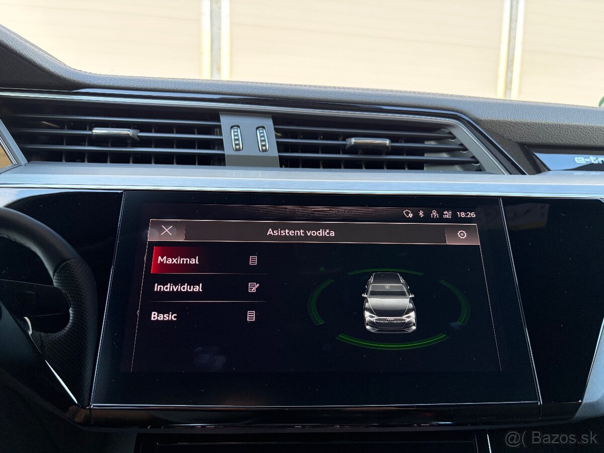 Audi E-tron 55 quattro S line - 16