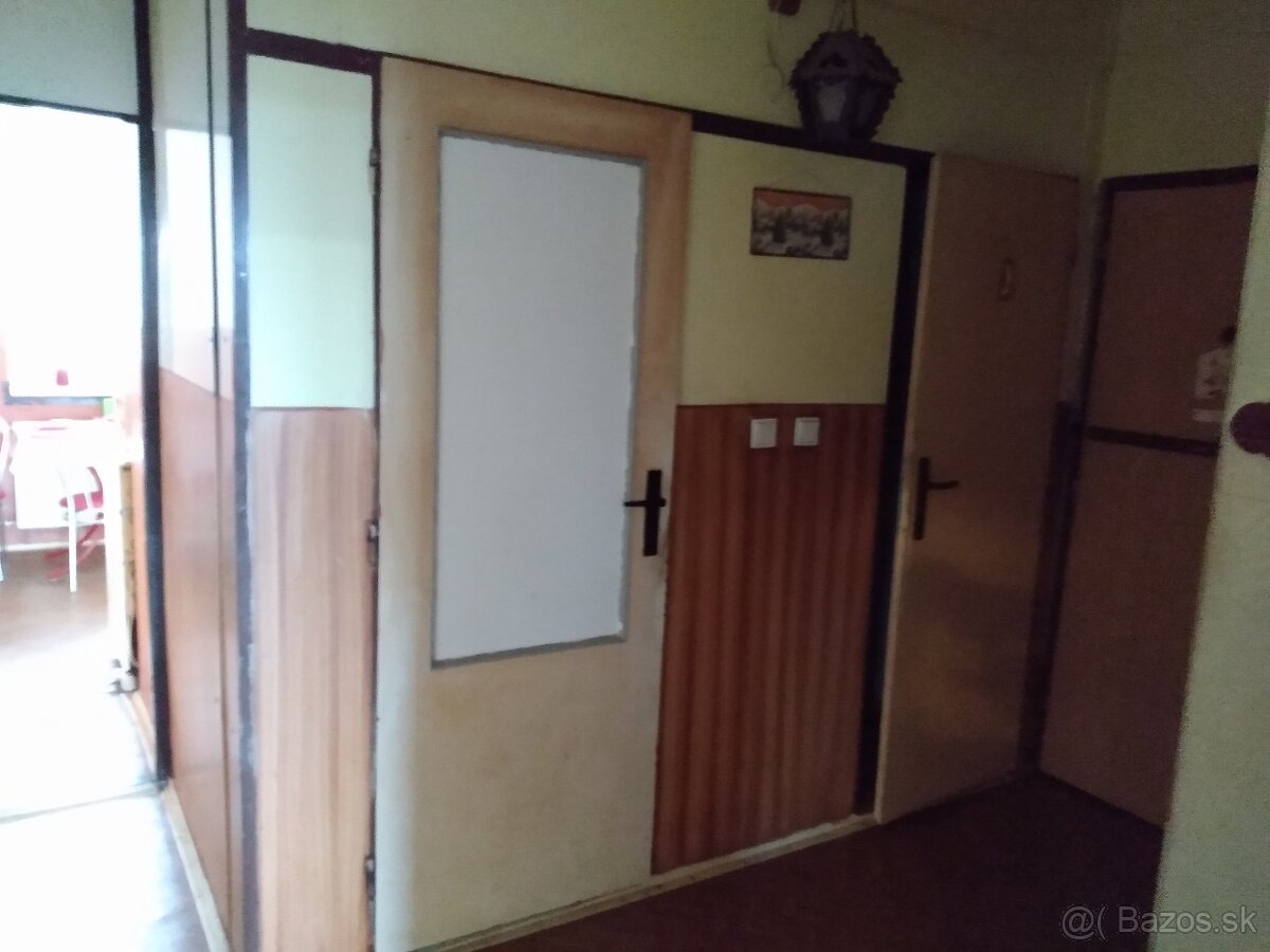 Stavebné práce a rekonštrukcie - 16