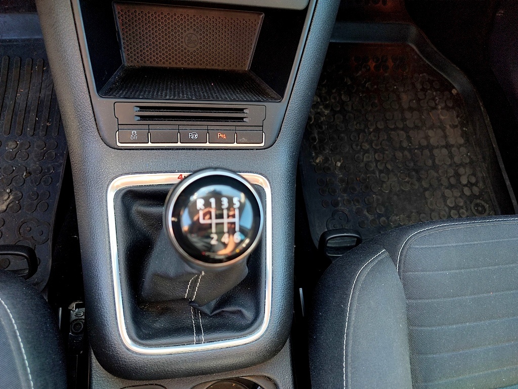 VW Tiguan 2.0 TDI 4motion 6MT - 16