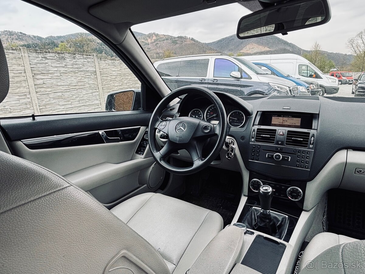 Mercedes -Benz C200 CDI - 16