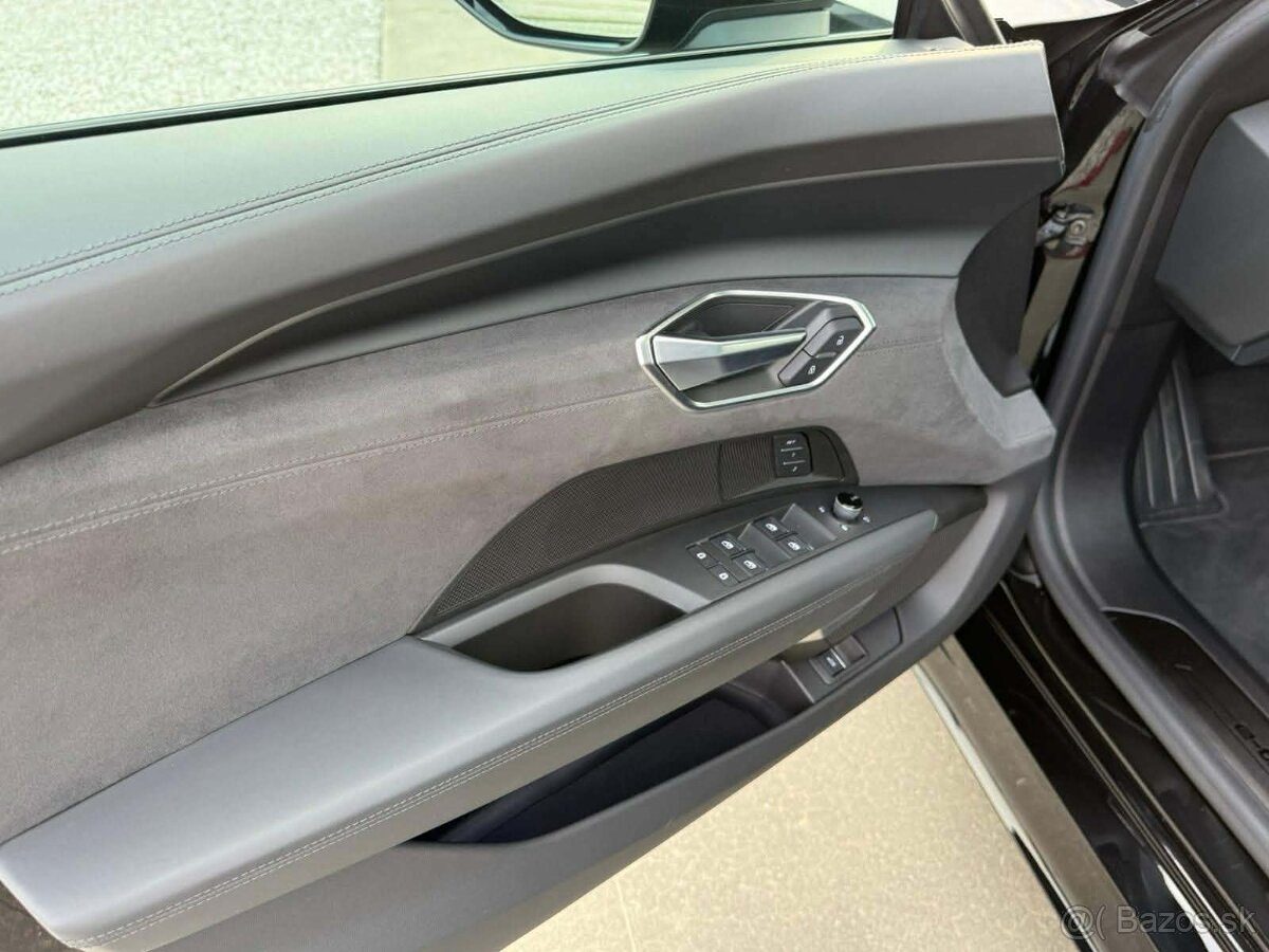 Audi E-tron GT S-LINE-BLACK EDITION QUATTRO - 16