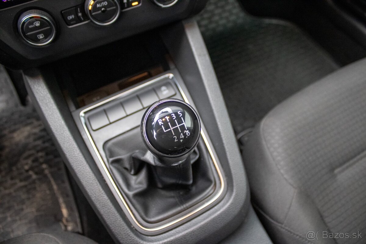 Volkswagen Jetta 1.2TSI 77kW M6 2018 - 16