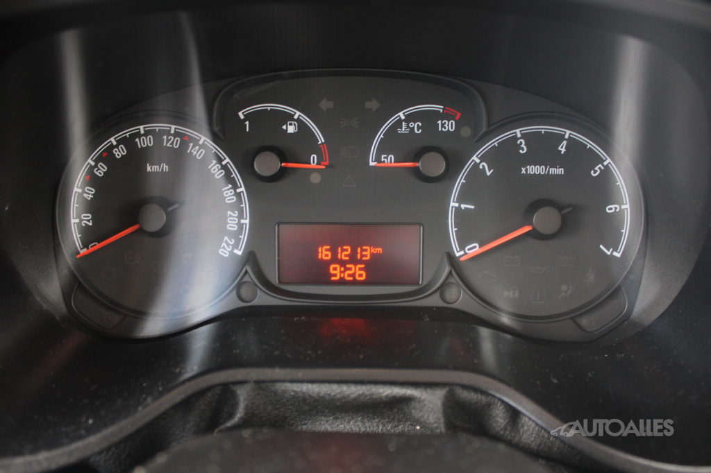 Opel Combo 1,6 CDTi 77 kW SELECTION - 16