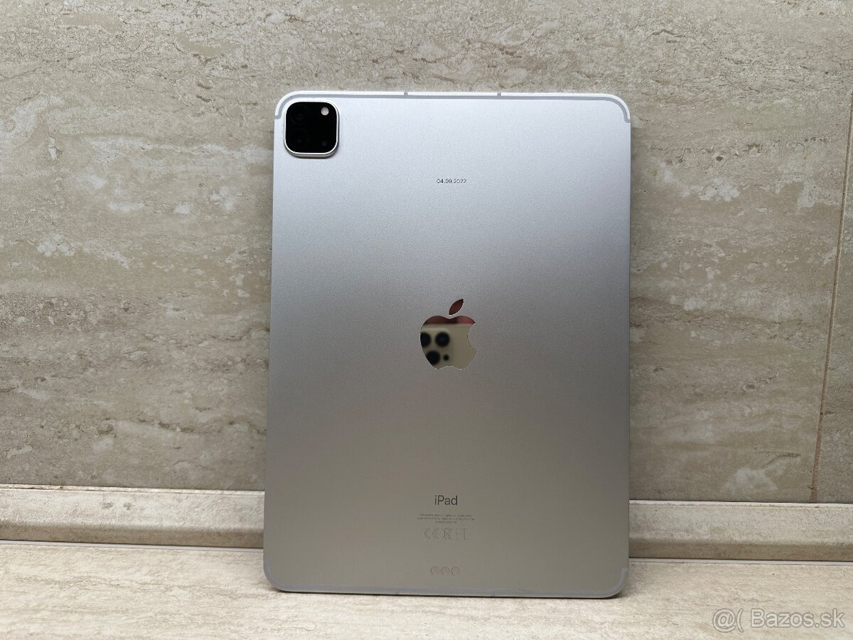 Apple iPad Pro 11" (3.gen) 256gb cellular, batéria: 93% - 16