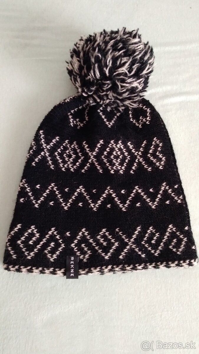 Predám šál Retro,šatku,čiapky,klobúk PIERRE Cardin, šiltovky - 16