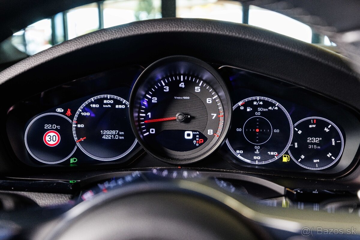 Porsche Cayenne 3.0 4X4 - 16