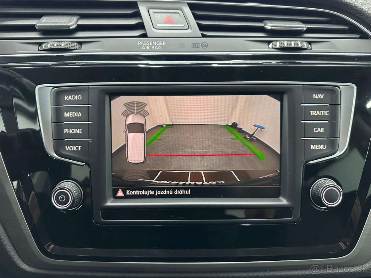 Volkswagen Touran BENZIN TOP DSG - 16