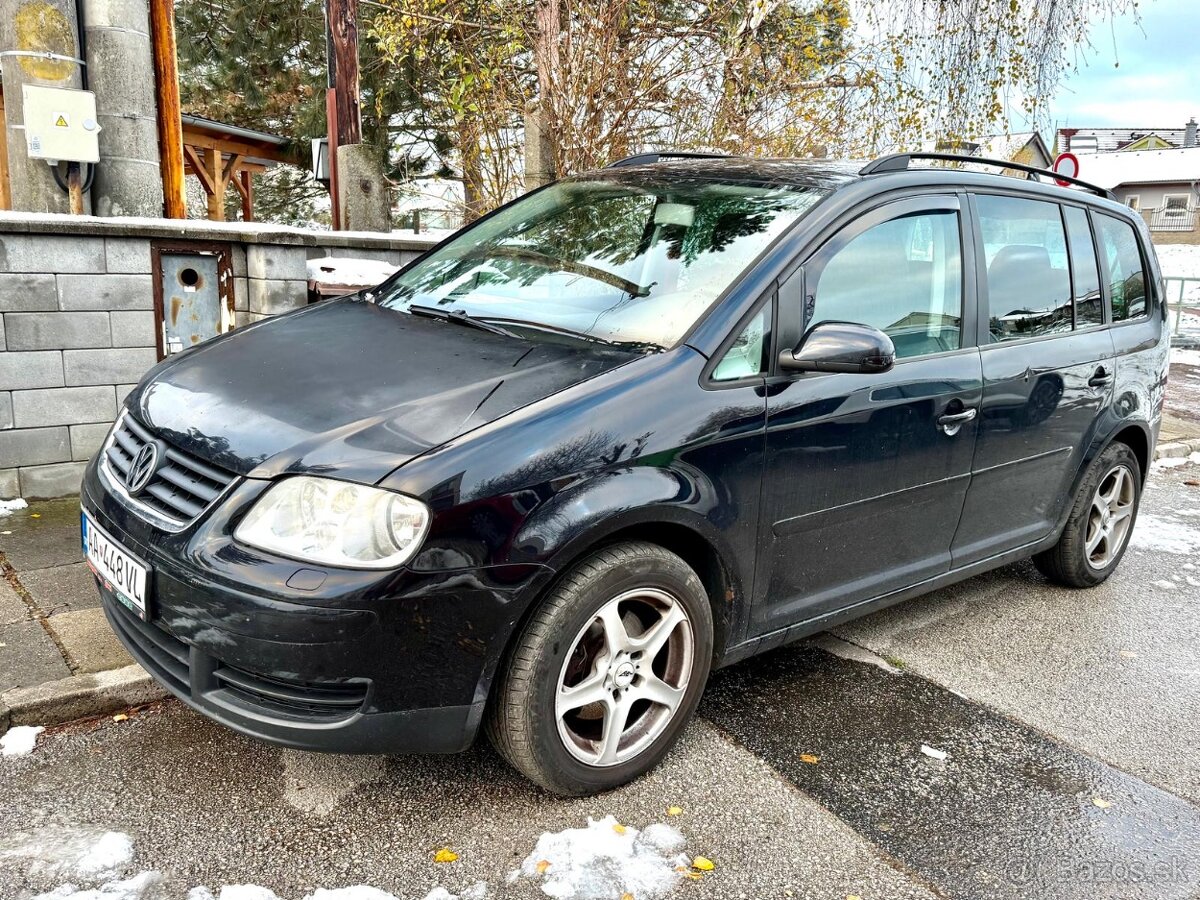 VW TOURANPredám 7. miestny Volkswagen Touran, 2.0.tdi, 103 k - 16