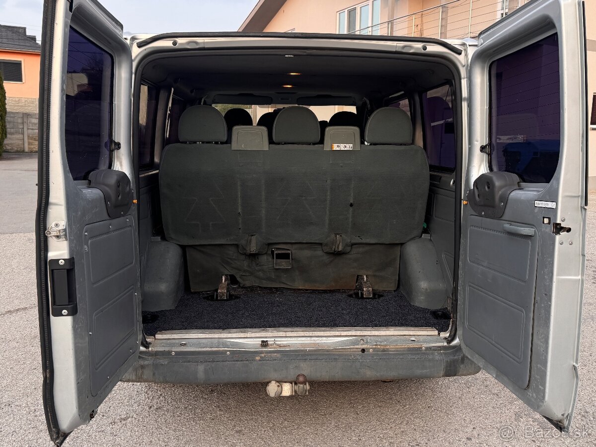 🚐 Ford Transit 2.2 TDCi (9-miestny) - 16