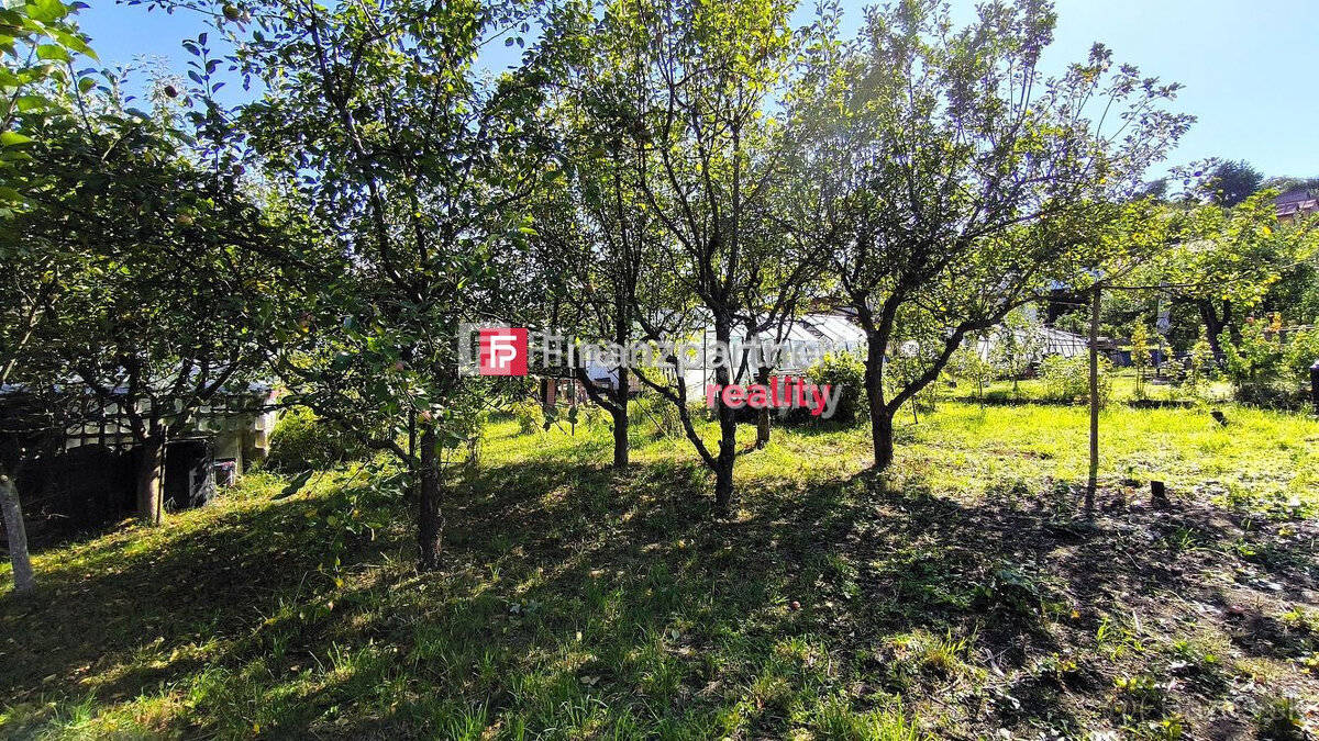 Záhradná chatka so super pozemkom na Panoráme - 16