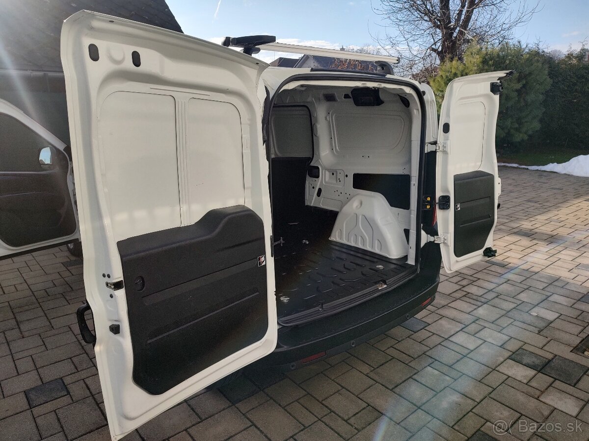 Opel Combo Van 1.4 CNG Turbo L2H1 2400 - 16