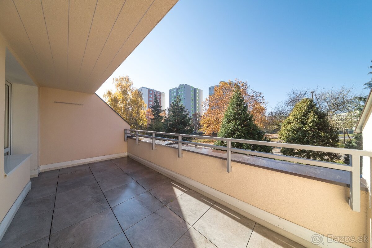 3-izbový, predaj, 2x priestranná loggia, Zombova, Košice - 16