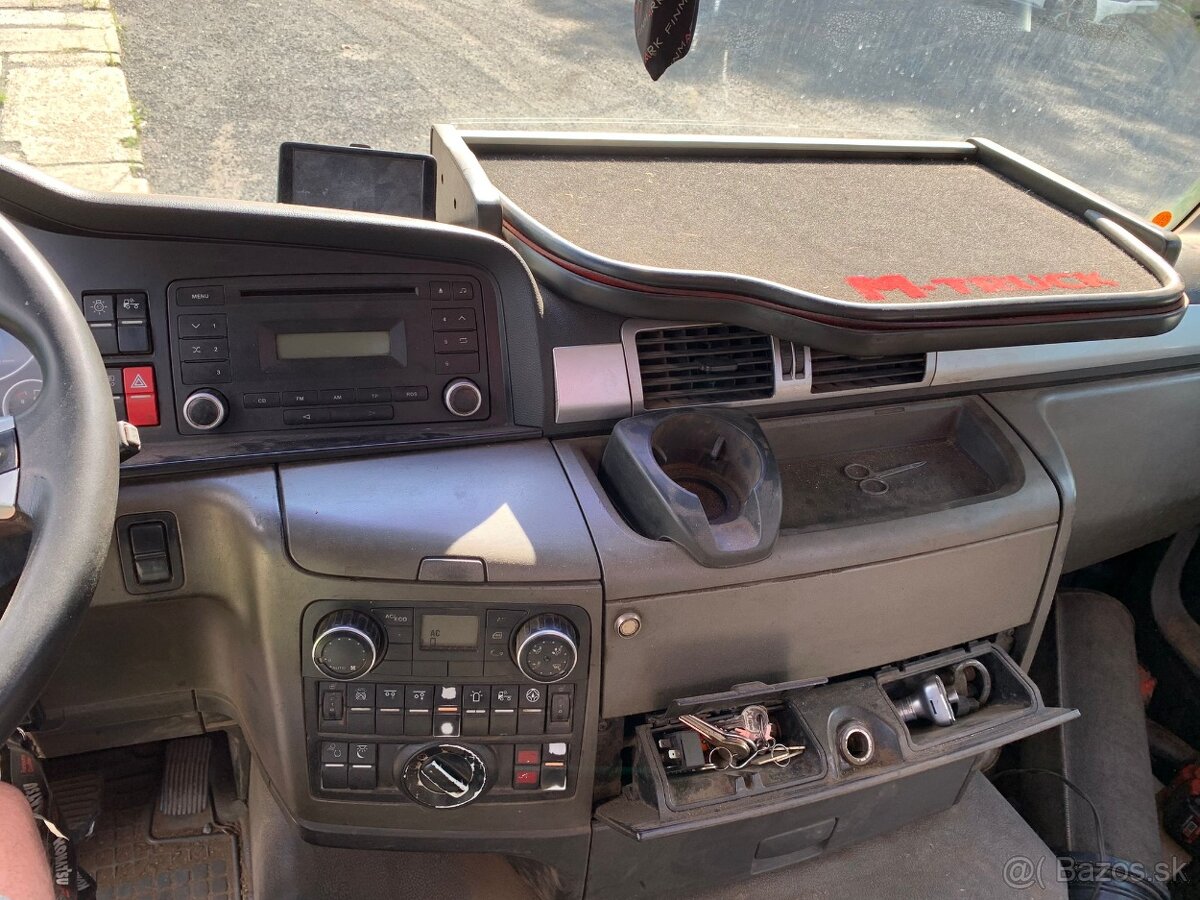 Štěpkovač MAN - JENZ 6x4 /8148/ - 16