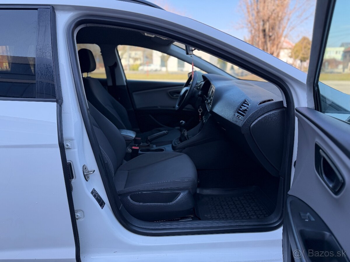 Seat Leon ST 1.6 TDi 9/2018 - 16