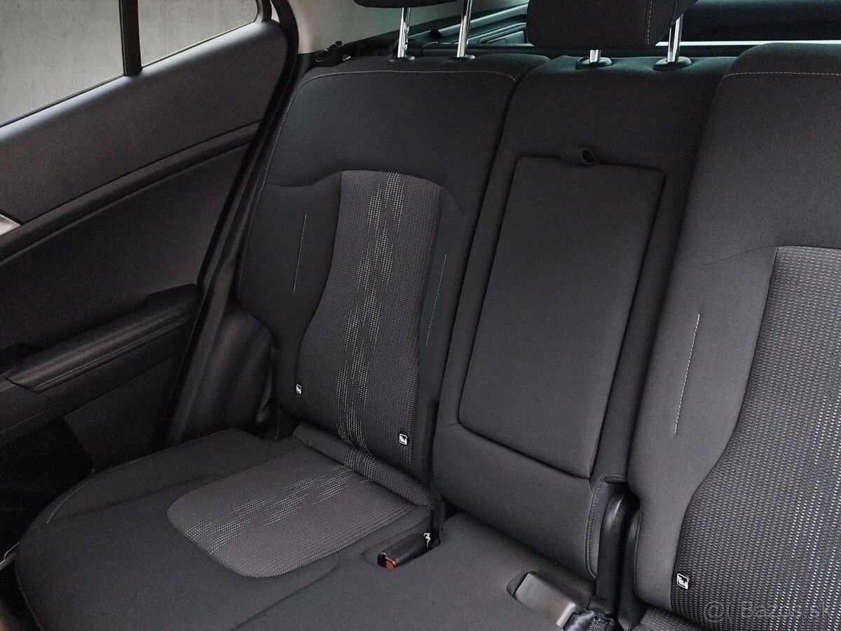 Kia Sportage 1.6 T-GDi Gold - 16