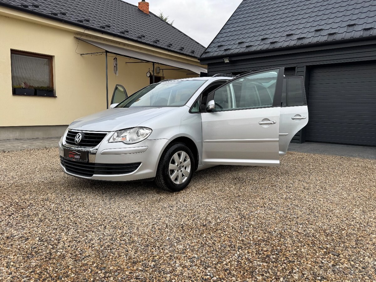 Volkswagen Touran 1.6 Trendline - 16