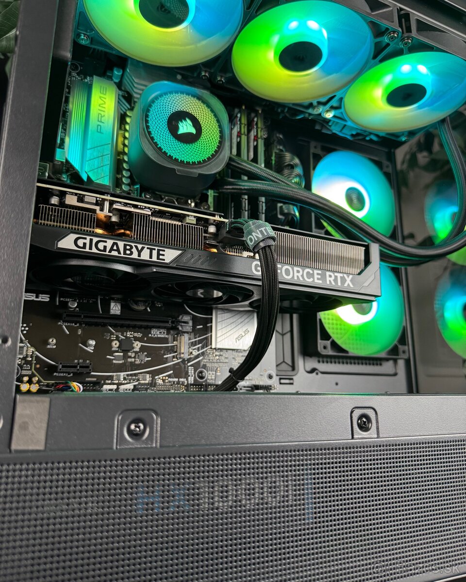 ☑️ Ryzen 7 7700 / RTX 5070 / 32GB RAM / 1TB SSD - 16