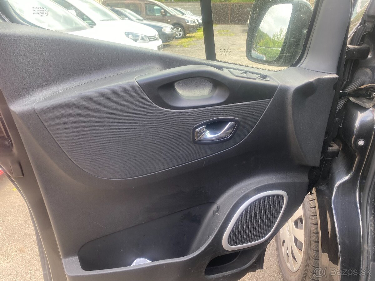 Opel Vivaro, 1,6CDTI,89KW,L2,9míst - 16