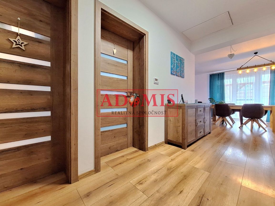 tehlový bungalov, pekný 4-izb., zimná záhrada, Košice - Krás - 16