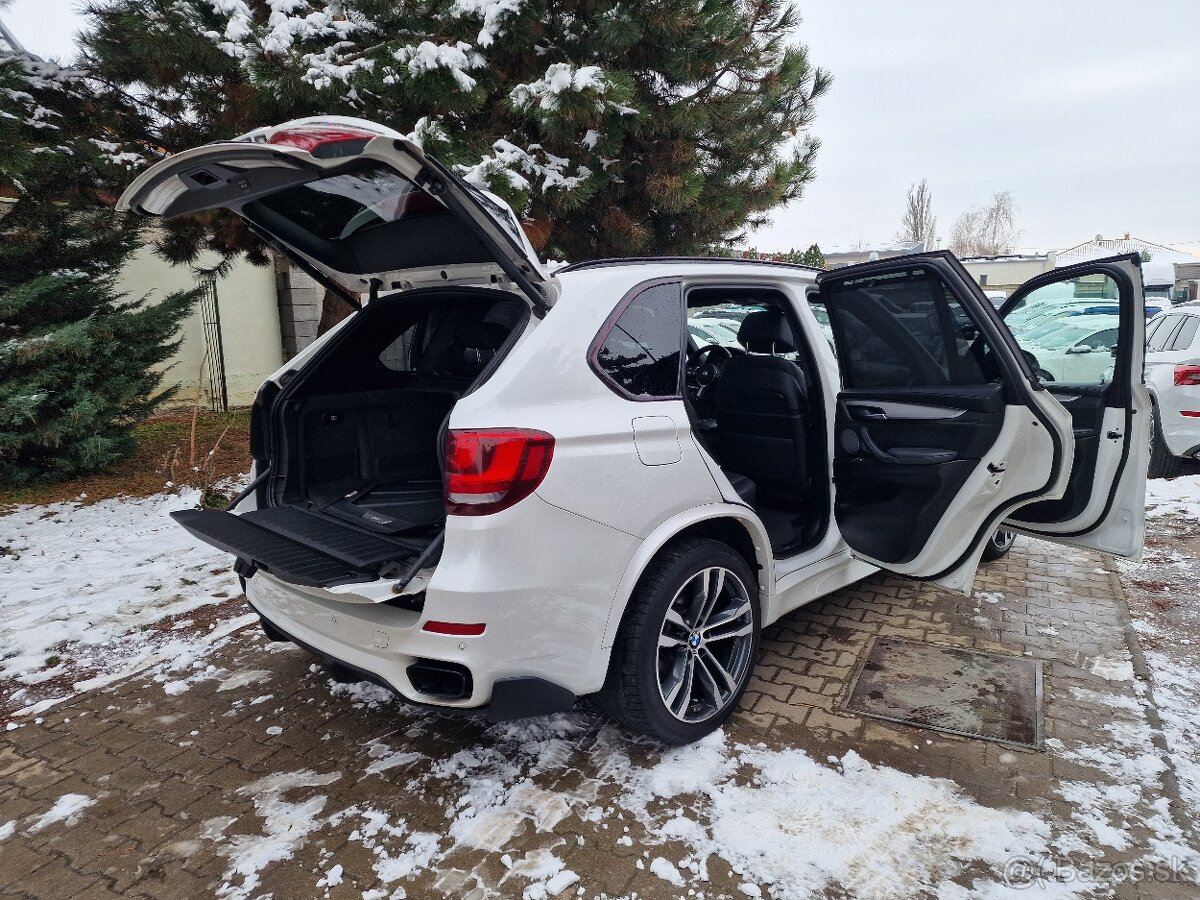 BMW X5 M50d A/T xDrive 381k Panorama (diesel) kup.SR - 16