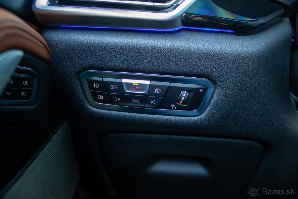 BMW X5 xDrive M50d A/T - 16