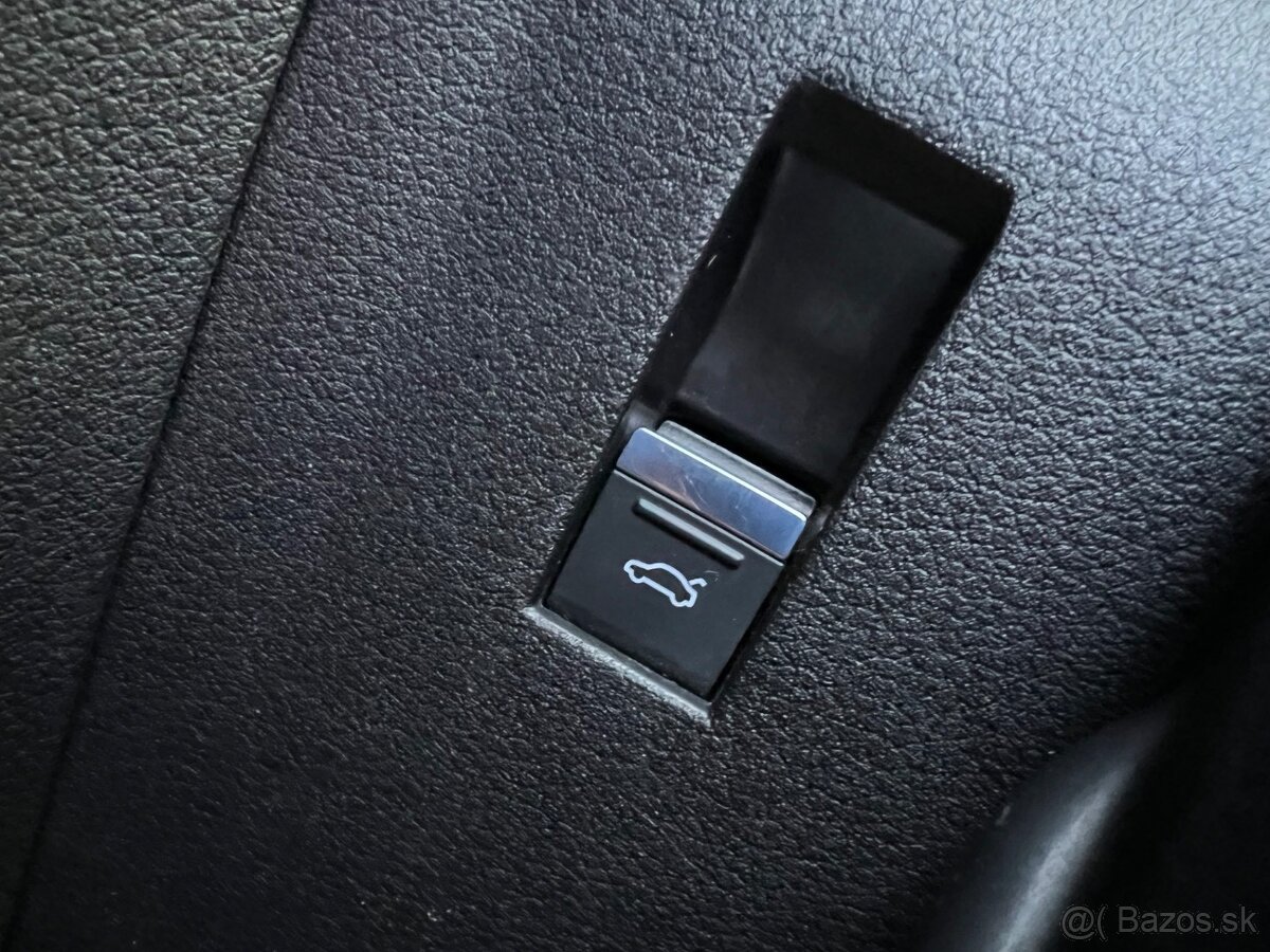 Audi E-tron 50 Quattro S-LINE 33TIS KM - 16