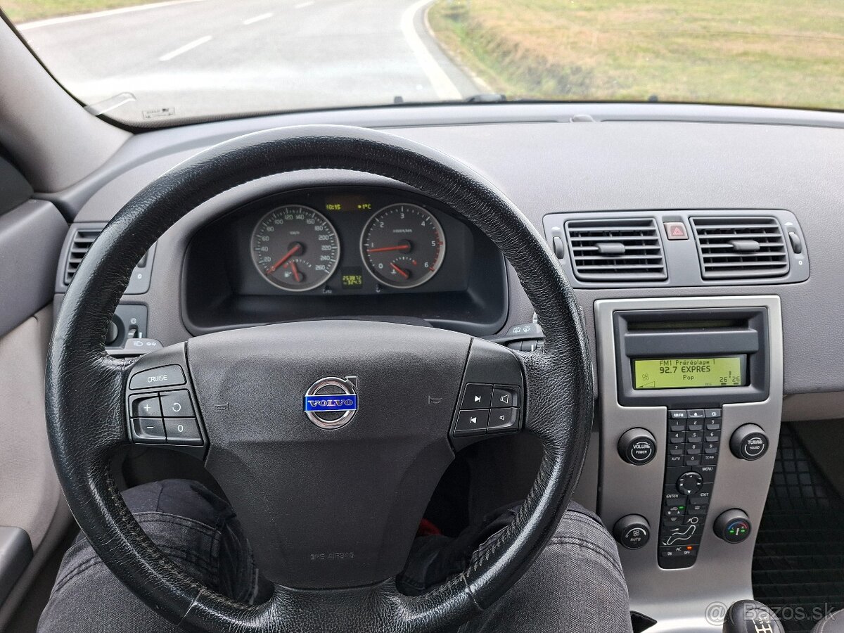 Volvo V50 1.6D - 16